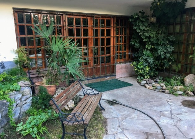PROPIEDAD UBICADA EN INMEJORABLES ZONA RESIDENCIAL