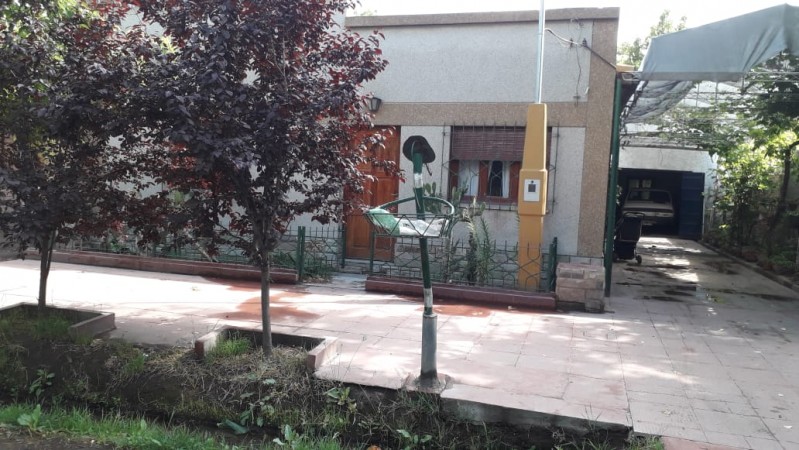 SE VENDE CASA EN CUADRO NACIONAL
