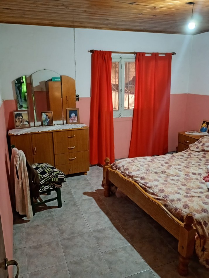 TERRENO DE 12.798 m² CON DOS CASAS Y QUINCHO EN CALLE LAS MALVINAS , EL CERRITO, SAN RAFAEL, MENDOZA