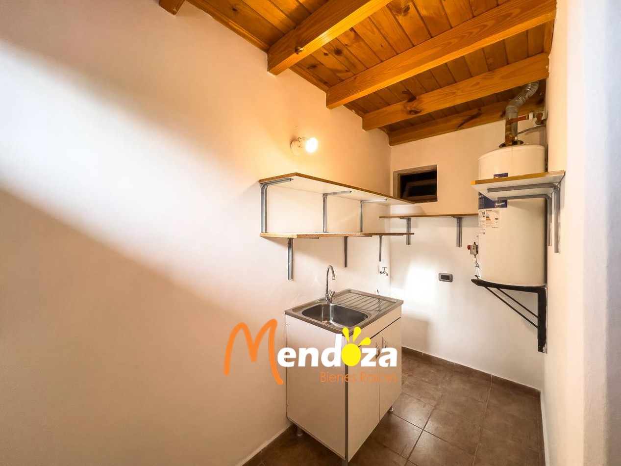Casa en Alquiler con Piscina y Quincho en Las Paredes | Con Gas Natural
