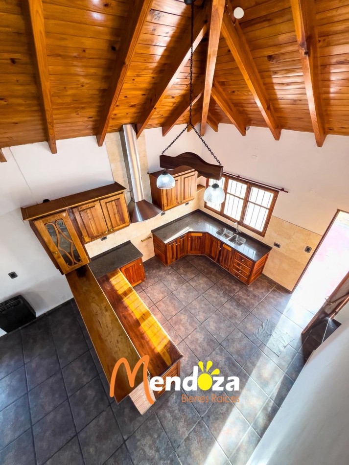 Casa en Alquiler con Piscina y Quincho en Las Paredes | Con Gas Natural