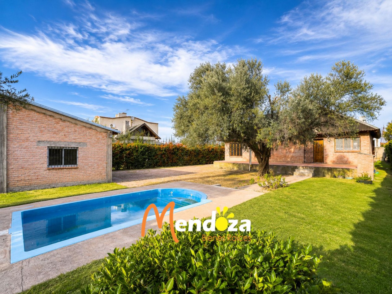 Casa en Alquiler con Piscina y Quincho en Las Paredes | Con Gas Natural